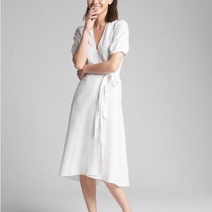 GAP White Midi Wrap Dress